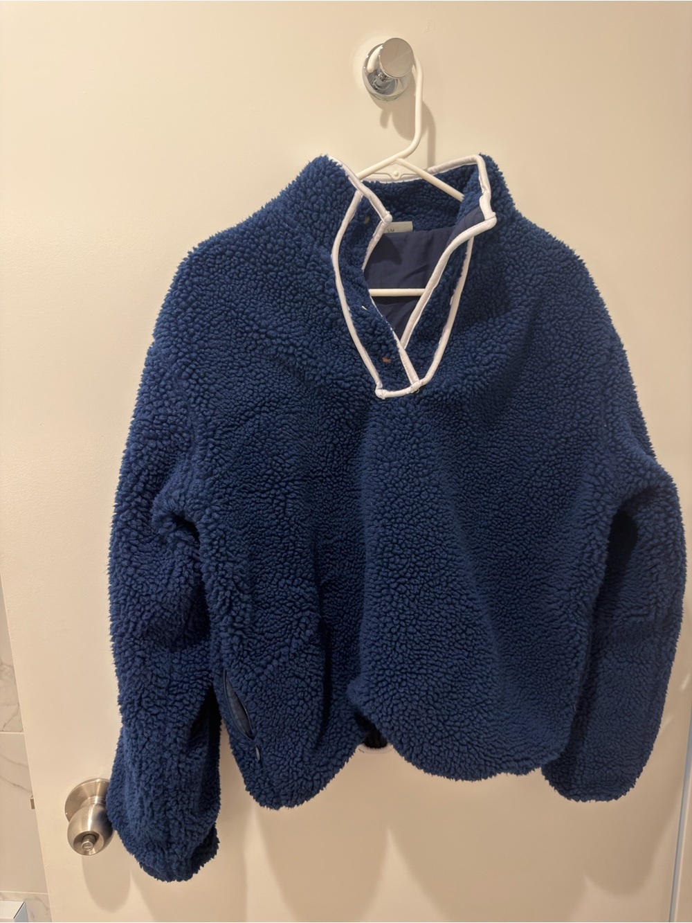 PARKE Navy Blue Sherpa Pullover Sweater with Contrast Trim